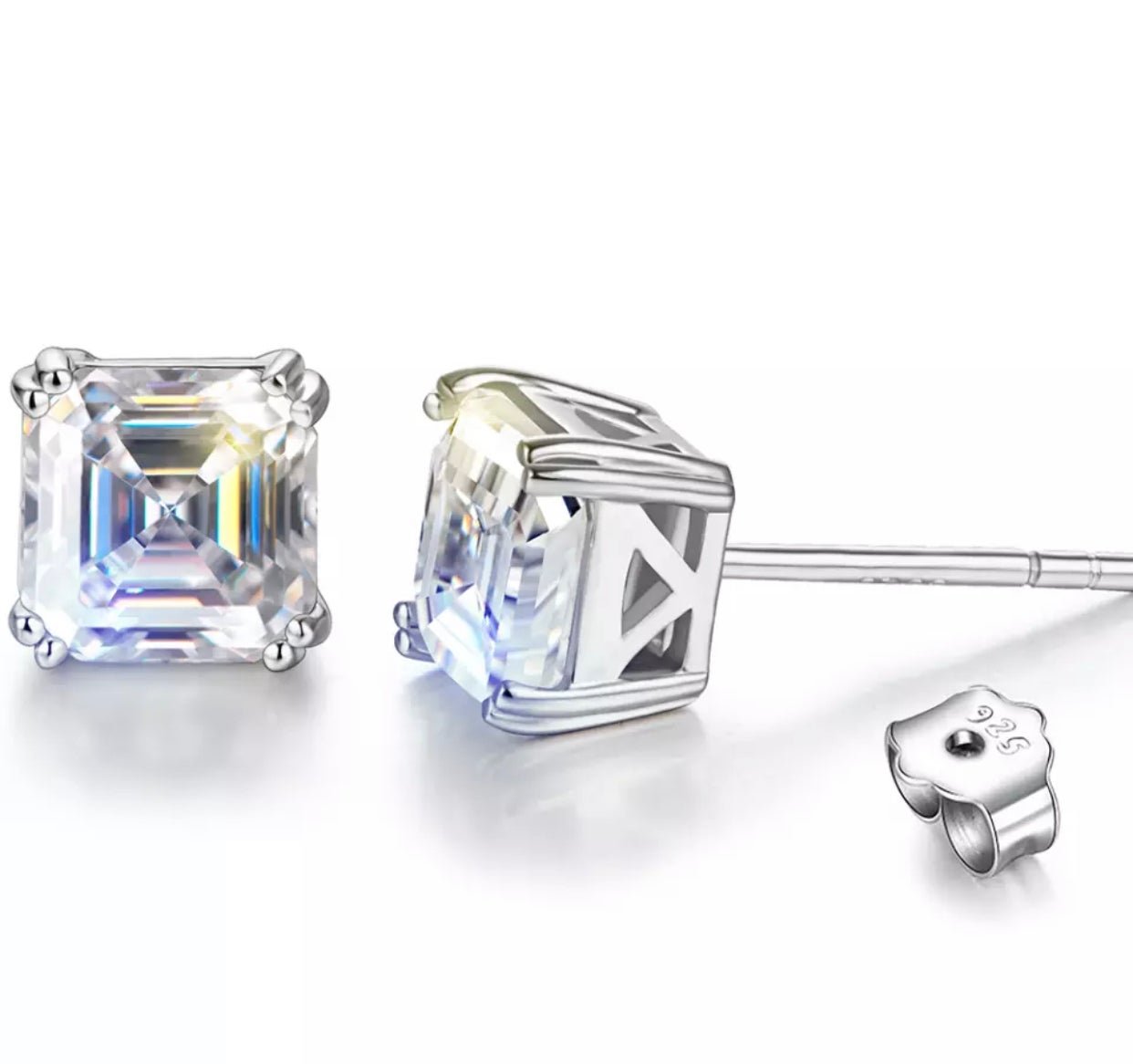 ASSCHER CUT STUD