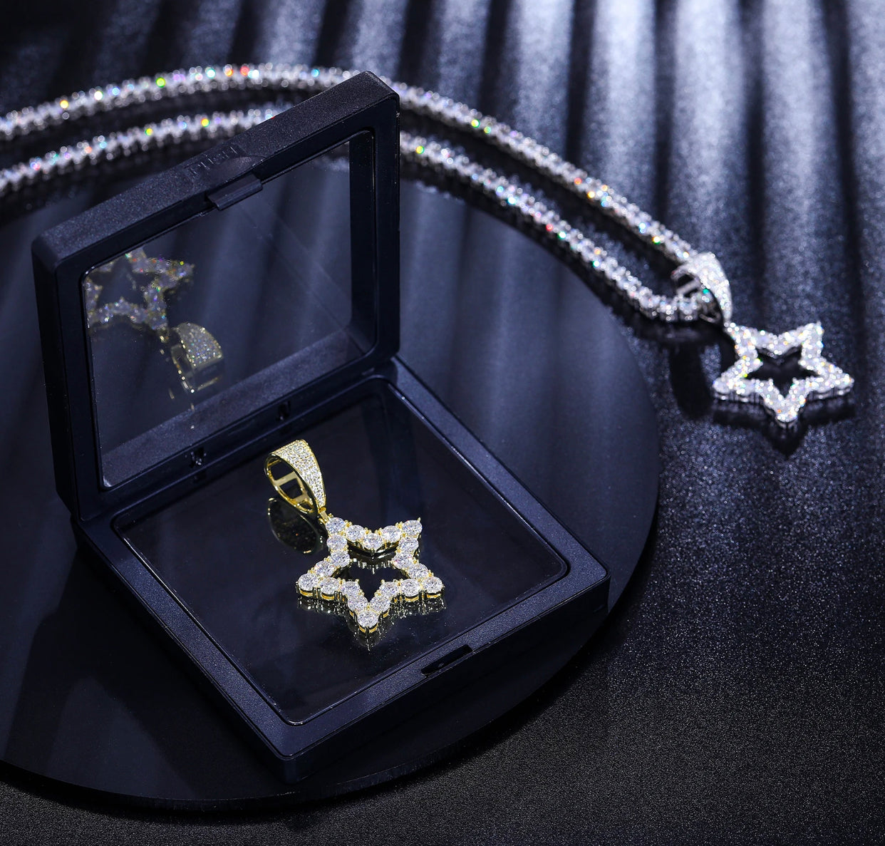 Hollow Star Pendant Necklaces